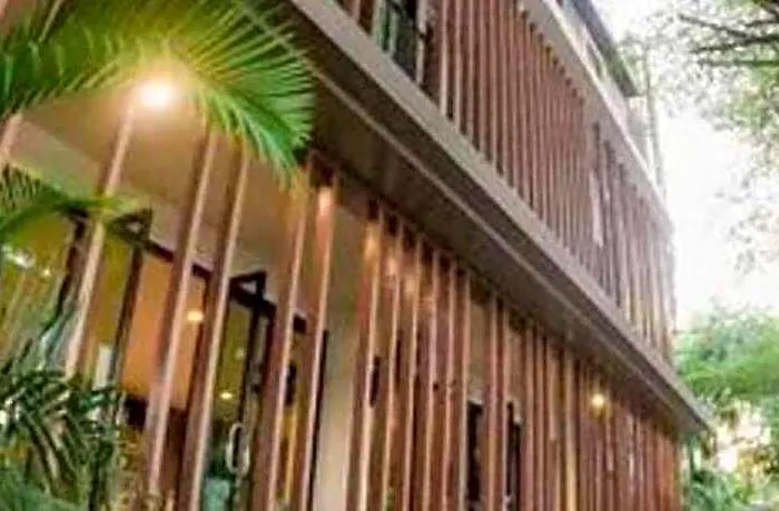 Bb House Mini 3*
