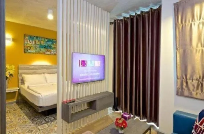 Bb House Mini Отель 3*