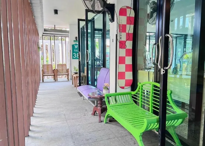 Bb House Mini